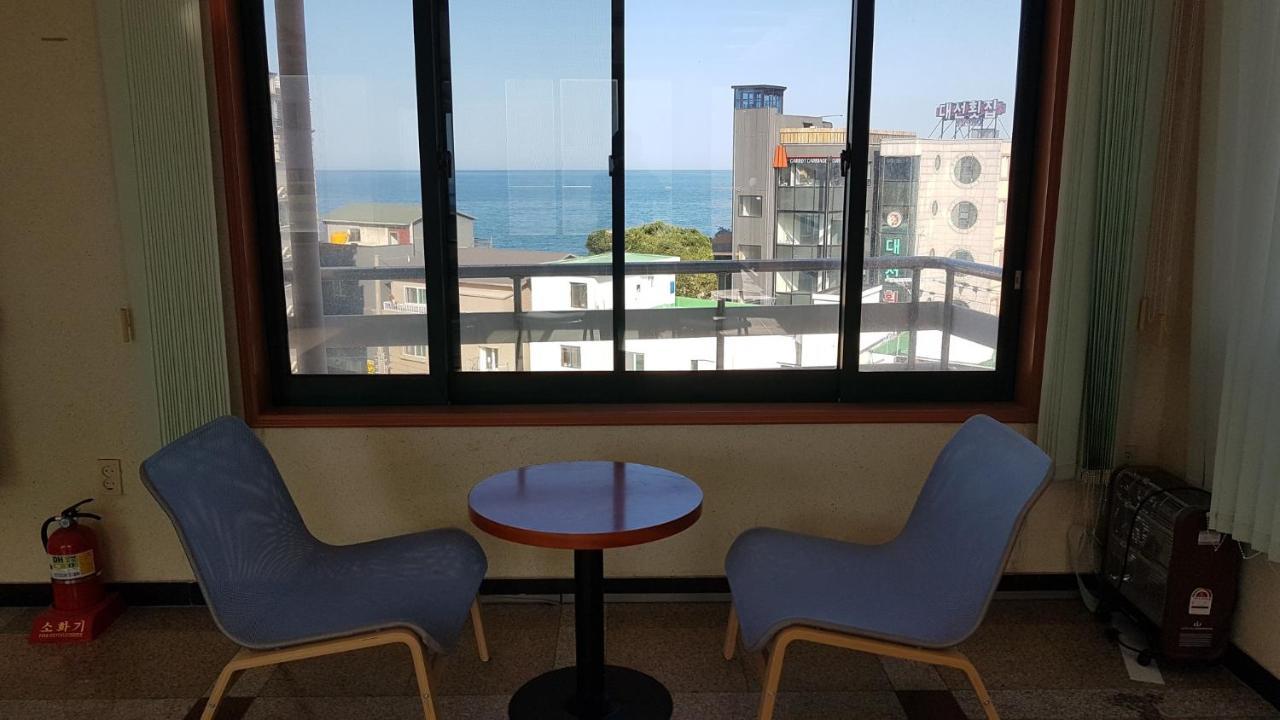 Lighthouse Beach Motel Sokcho Exterior foto